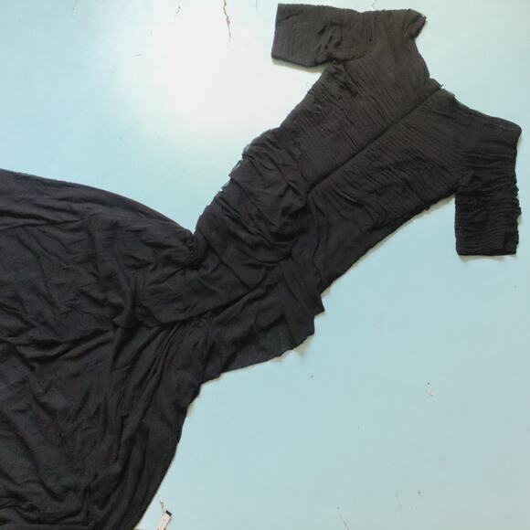 Tadashi Shoji Black Draped Mesh Asymmetrical Neckline Formal Gown Size Large - Picture 9 of 10